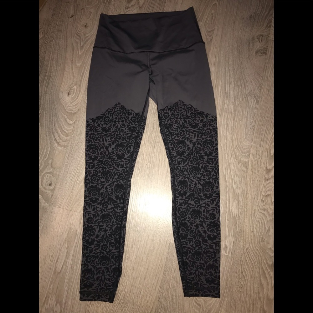 COPY - Lulu lemon align high rise - floral bottom